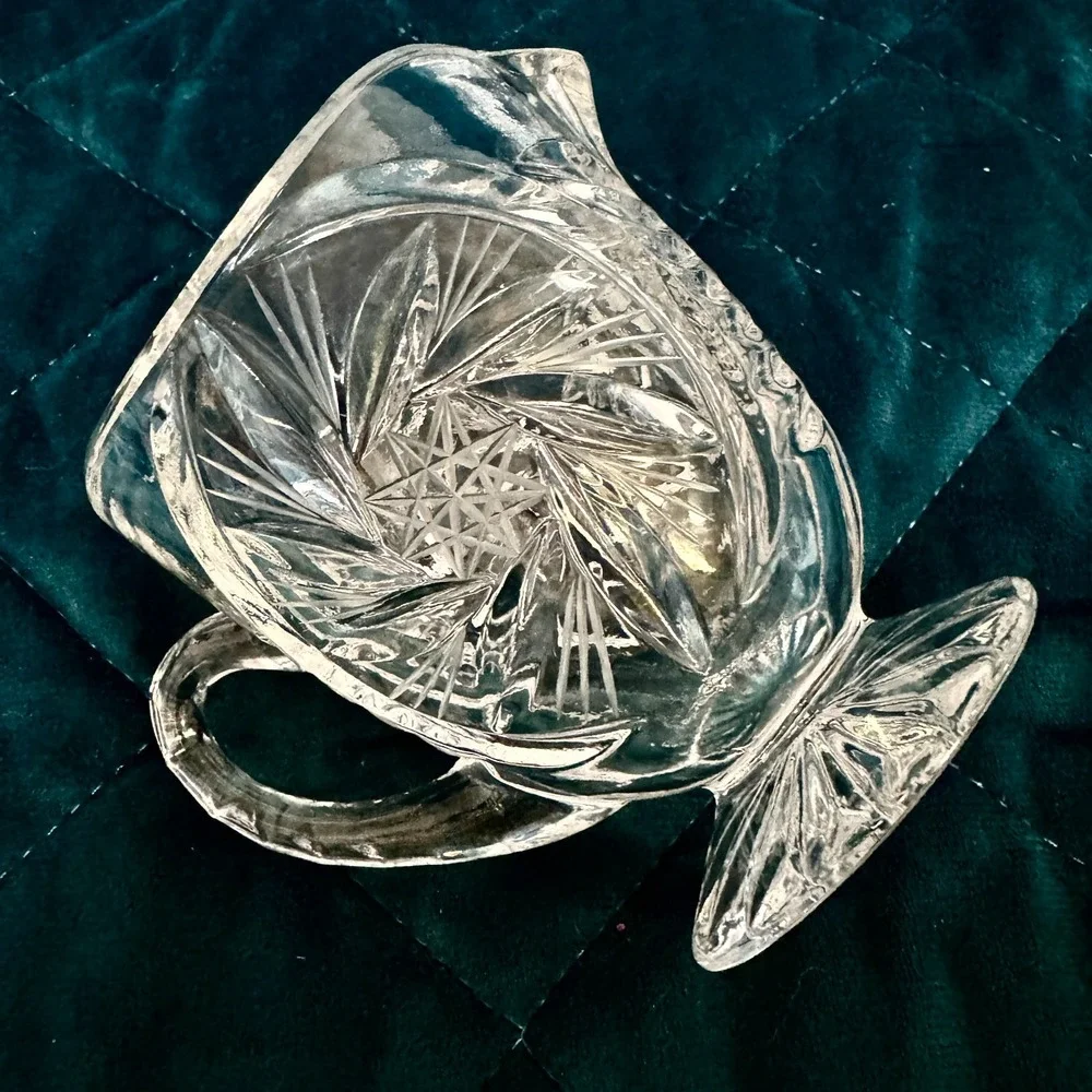 Vintage Cut Glass Creamer & Sugar Set w/ Lid Starburst‎ Pattern Pedestal Footed